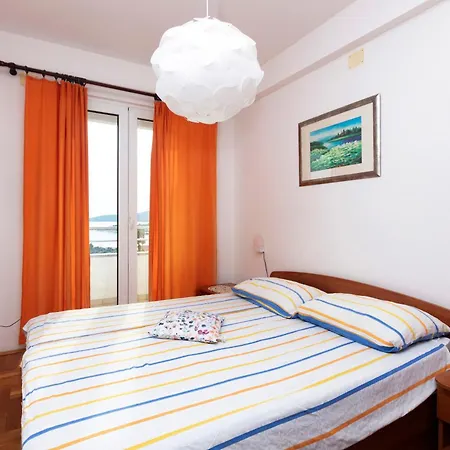 With Parking Space Solaris, - 23541 * Sibenik