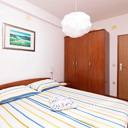 With Parking Space Solaris, - 23541 Apartament Szybenik