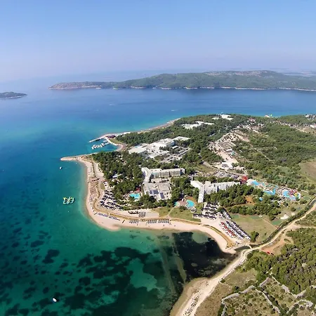 Apartman With Parking Space Solaris, - 23541 *