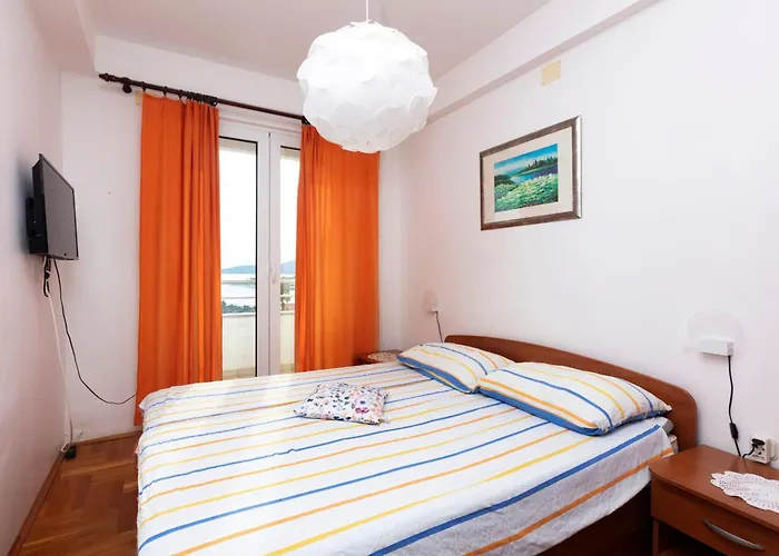 With Parking Space Solaris, - 23541 * Sibenik