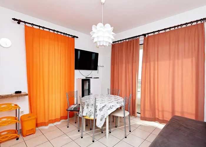 Apartman With Parking Space Solaris, - 23541