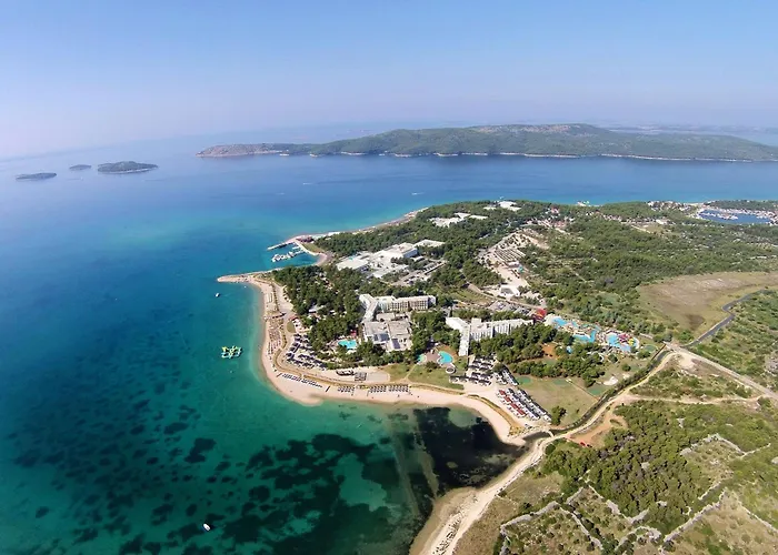 Apartment With Parking Space Solaris, - 23541 *